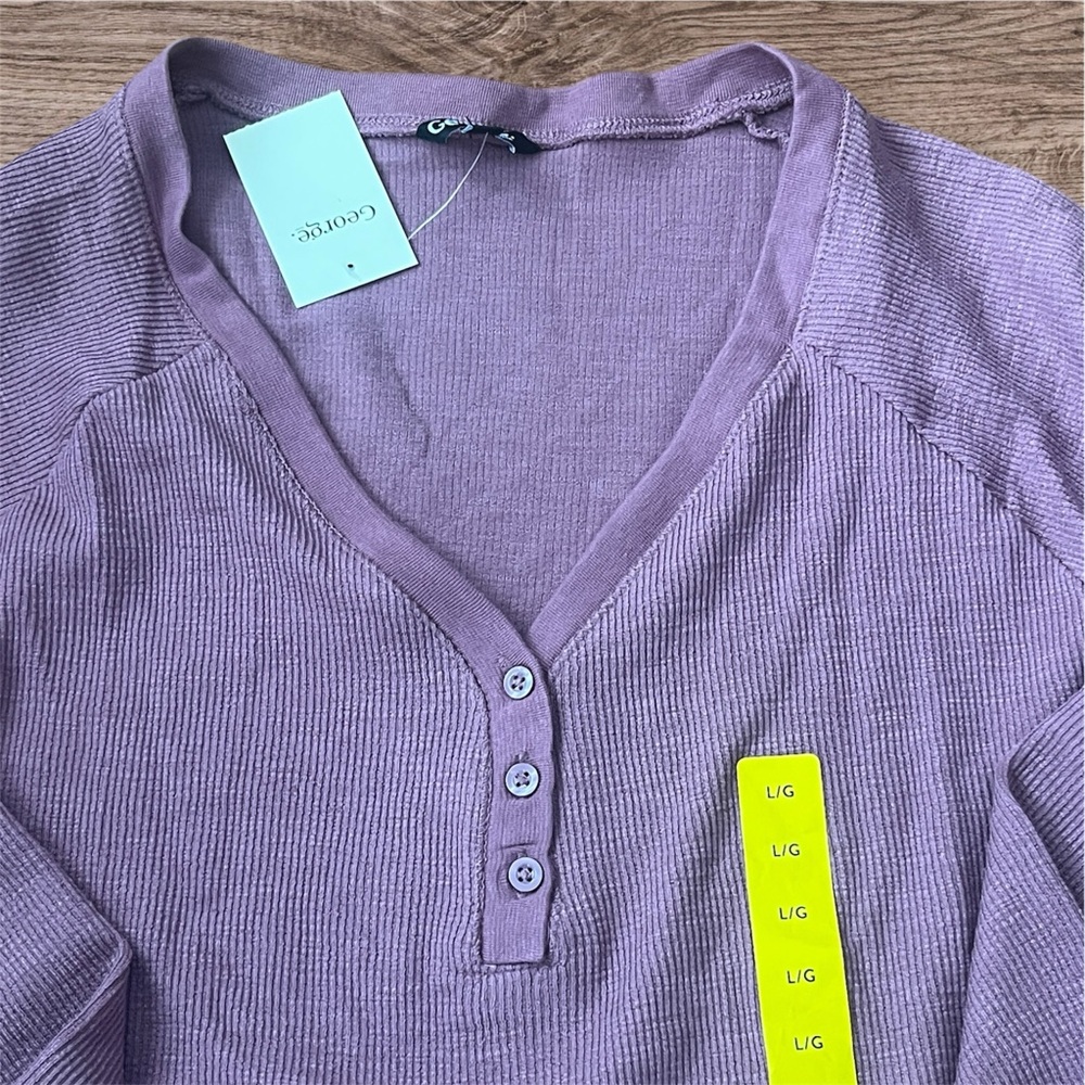 Mauve V-Neck Ribbed Henley Top - Picture 3 of 7
